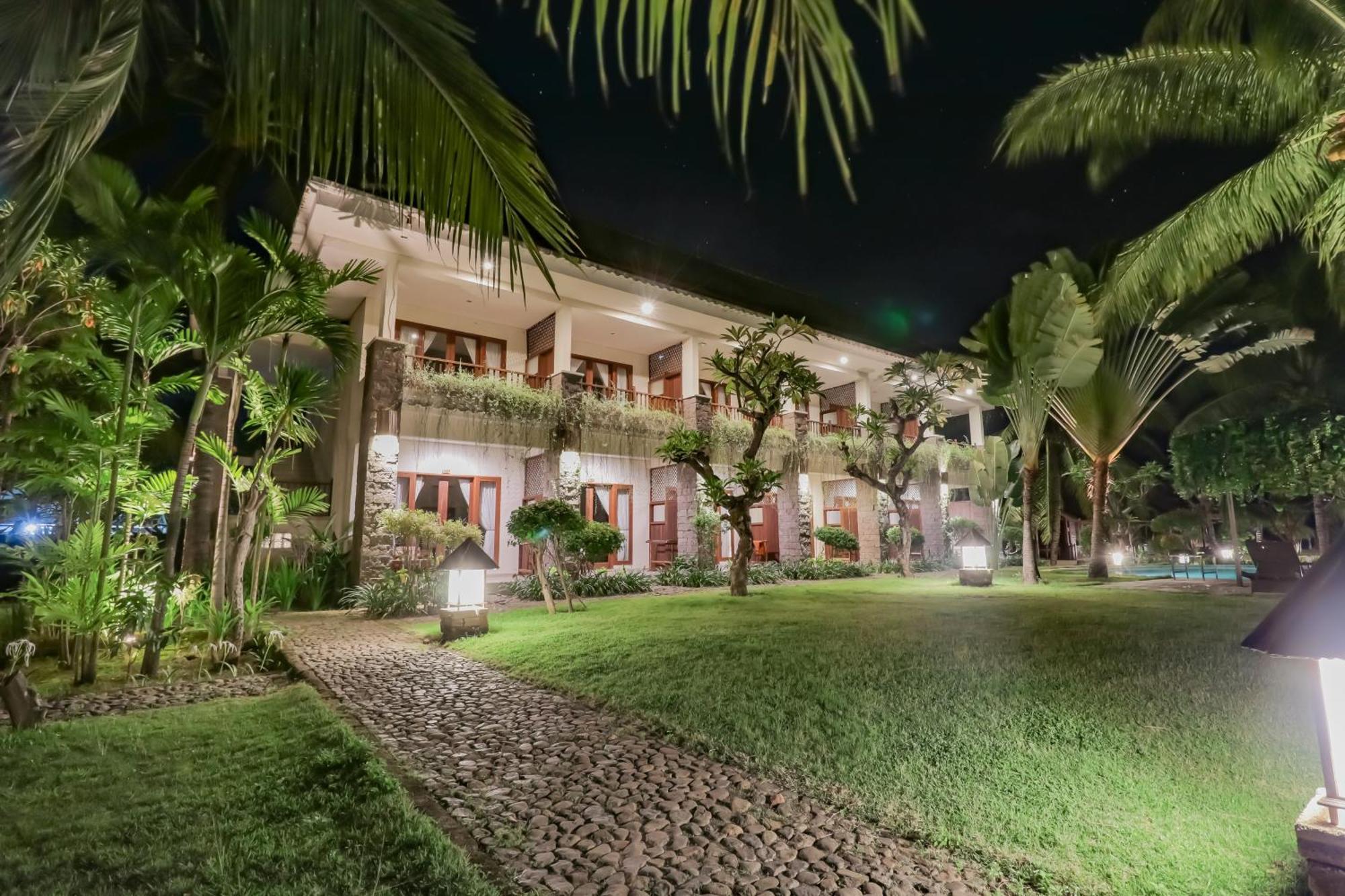 Mina Tanjung Hotel Екстериор снимка