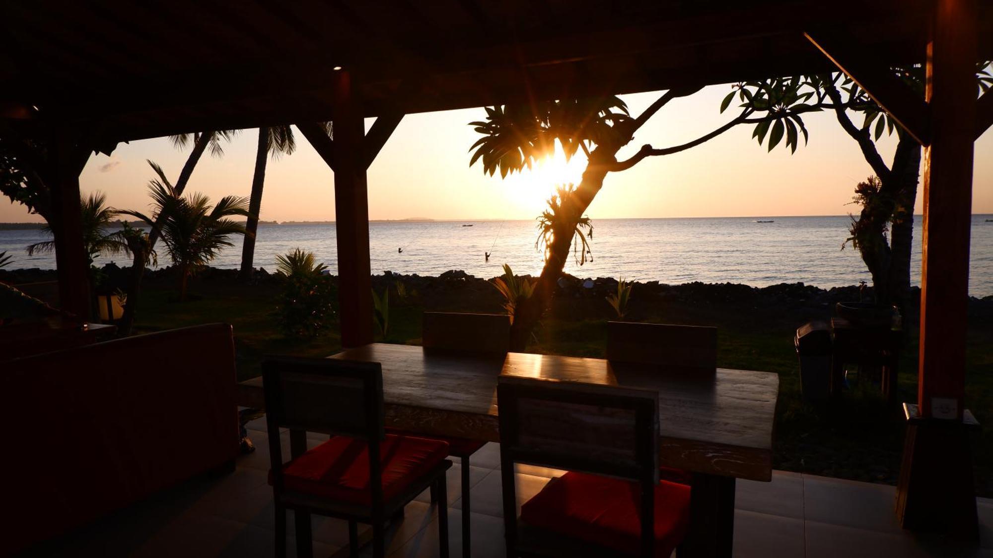Mina Tanjung Hotel Екстериор снимка