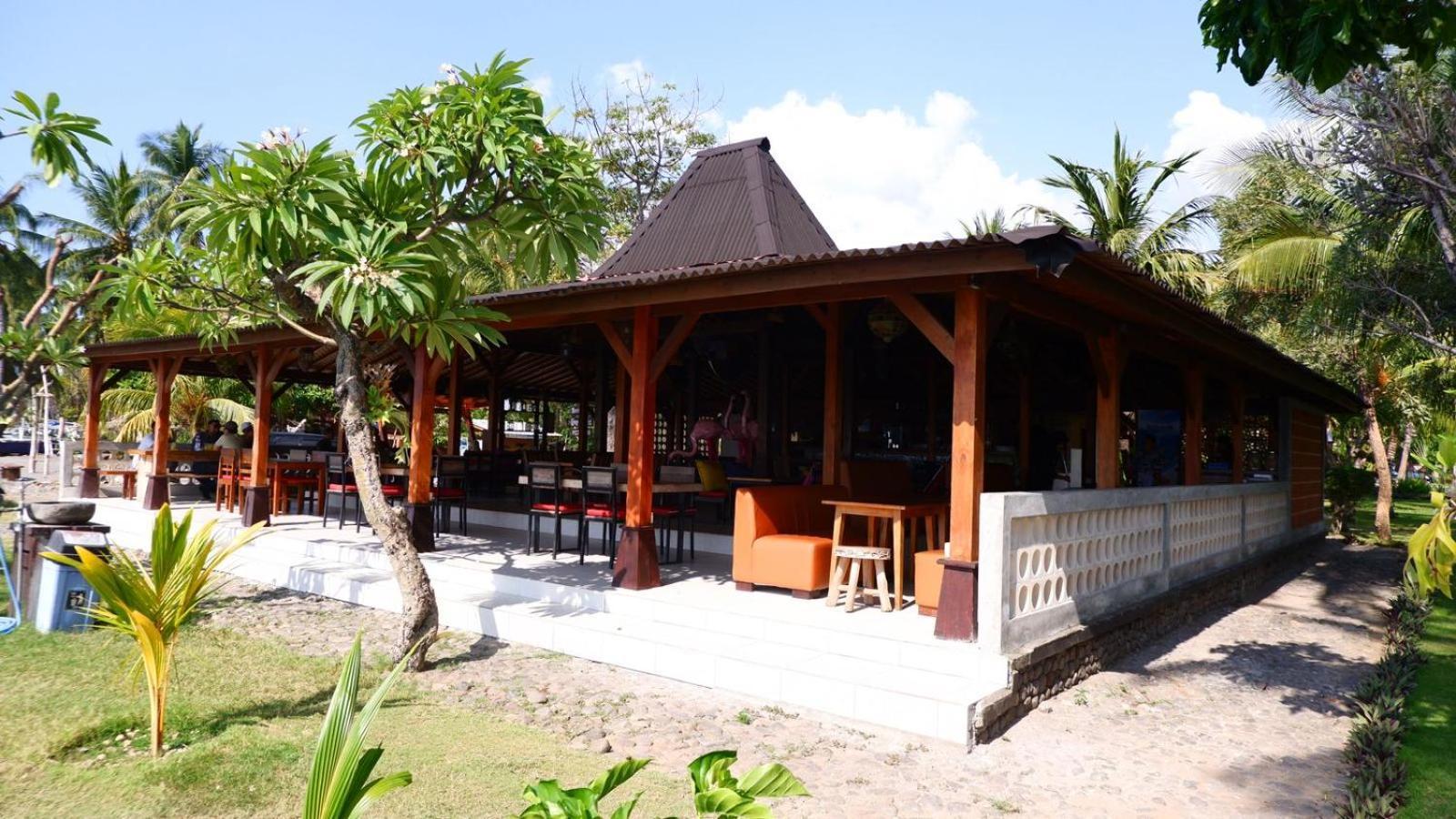 Mina Tanjung Hotel Екстериор снимка