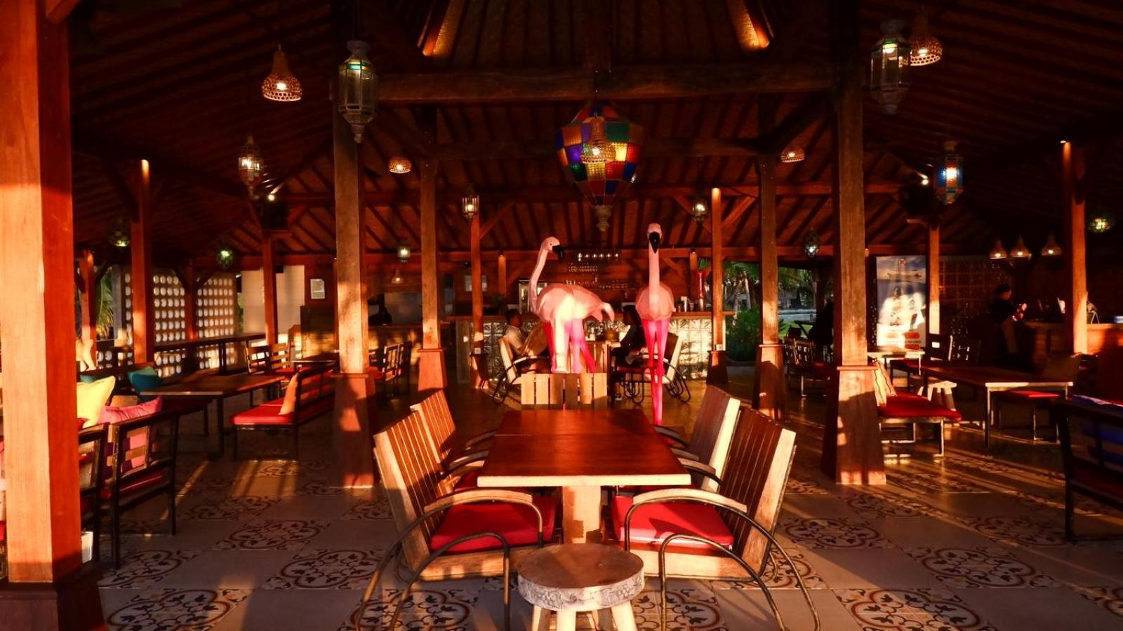 Mina Tanjung Hotel Екстериор снимка